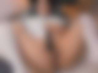 Live cam show with ah-mara - Average on Camsoda