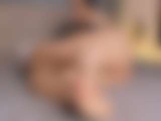 Live cam show with ah-mara - Granny Big Tits on Uber Horny