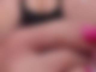 Live cam show with ah-mara - Cosplay Granny on Mixed Magazine Live