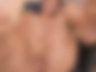 Live cam show with ah-mara - Granny on Camsoda