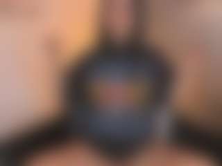 Live cam show with ah-mara - Bikini on Milfs Live