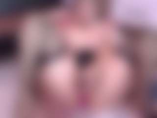 Live cam show with ah-mara - Fingering on CamwithHer