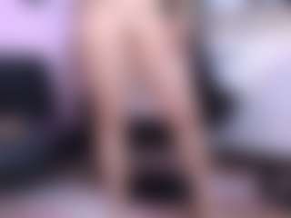 Live cam show with ah-mara - Public Latina on CamwithHer | colombia
