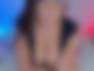 chloe-romero's Live Sex Cam Show