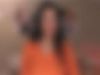Live cam show with lilawest - Dildo on AdultVida.com