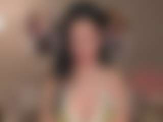 Live cam show with lilawest - Flashing on sexytreat.net