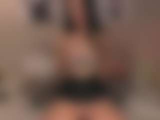 lilawest's Live Sex Cam Show