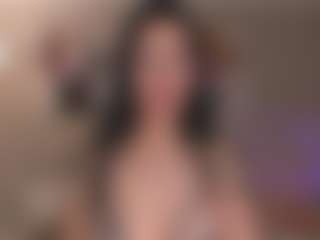 Live cam show with lilawest - Bedroom on UwU Esports