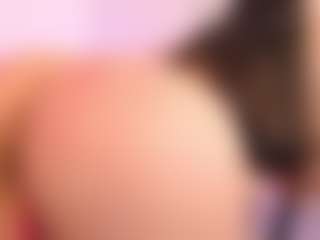 Live cam show with CIEL - Strip on Gym Cam Girls