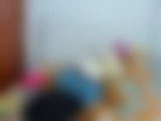 Live cam show with Venus Vega - Mature on SinfulBabes