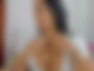 Live cam show with Venus Vega - Facial Piercings on Streamer API