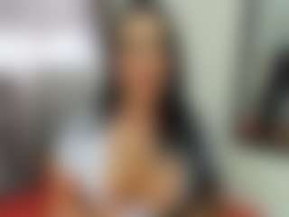 Live cam show with Venus Vega - Brown Eyes Mature on Camsoda