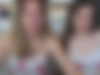 Live cam show with Margo and Alice - Spank on Camsoda