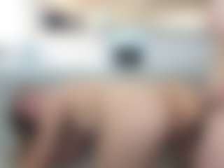 Live cam show with Margo and Alice - Blonde Hair on AdultVida.com