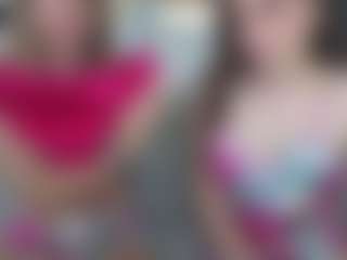 Live cam show with Margo and Alice - Bedroom on xxxlivecams.org