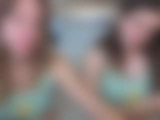 Live cam show with Margo and Alice - Shaved Pussy on Camsoda