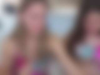 Live-Cam-Show mit Margo and Alice - Fetish auf Camsoda