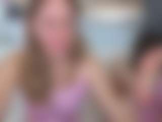 Live cam show with Margo and Alice - Petite on Camsoda