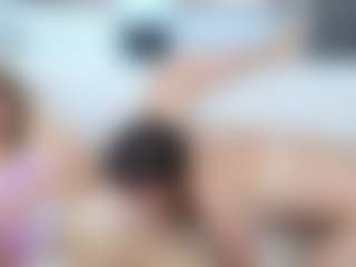 Live cam show with Margo and Alice - Toys on Hubzter Live
