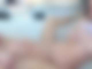 Live cam show with Margo and Alice - Petite on live.xheat.ai