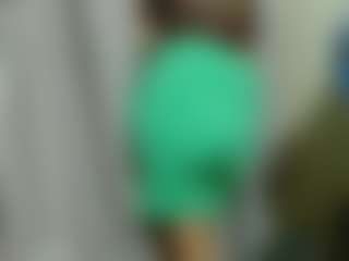 Gomezdanis01's Live Sex Cam Show