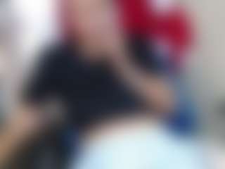 Live cam show with Gomezdanis01 - Flashing on Camsoda