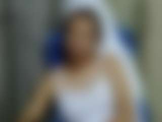 Gomezdanis01's Live Sex Cam Show