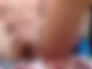 Gomezdanis01's Live Sex Cam Show