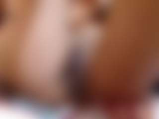 Gomezdanis01's Live Sex Cam Show