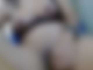 Gomezdanis01's Live Sex Cam Show