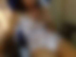 Gomezdanis01's Live Sex Cam Show