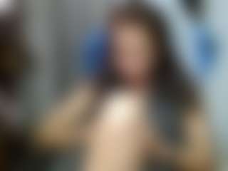 Live cam show with Gomezdanis01 - Flashing on SpankPalCams
