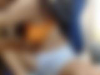 Live cam show with Gomezdanis01 - Fingers on Camsoda