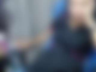 Gomezdanis01's Live Sex Cam Show