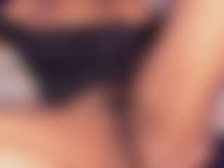 Live cam show with Anastassia - Black on AdultVida.com