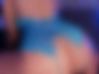 Live cam show with Anastassia - BBW Ebony on justonemore.cc