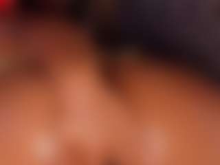 Live cam show with Anastassia - Black Cum on studioflirtlive.com