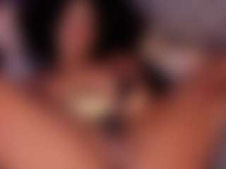 Live cam show with Anastassia - Bedroom Ebony on 1on1-livenow