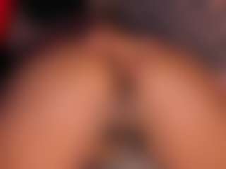 Live cam show with Anastassia - Hairy Pussy on dropp.cam