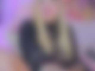 Live cam show with Dakotta Johanson - Green Eyes on Camsoda