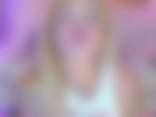 Dakotta Johanson's Live Sex Cam Show