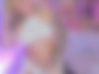 Live cam show with Dakotta Johanson - Green Eyes on slutload