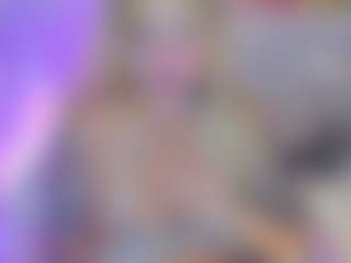Live cam show with Dakotta Johanson - Blonde Hair on AdultVida.com