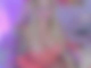Live cam show with Dakotta Johanson - Blonde Hair MILF on intimatelivegirls.com