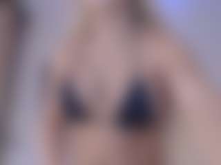 Live cam show with JessBorja - Green Eyes on Camsoda
