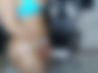 Live cam show with January Rose - Dildo on Camsoda