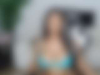 Live cam show with January Rose - Ebony on friskycurves.com | united states