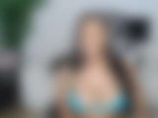 Live cam show with January Rose - Panties on 1on1-livenow