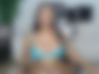 Live cam show with January Rose - Wild on Camsoda