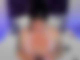 Gin's Live Sex Cam Show